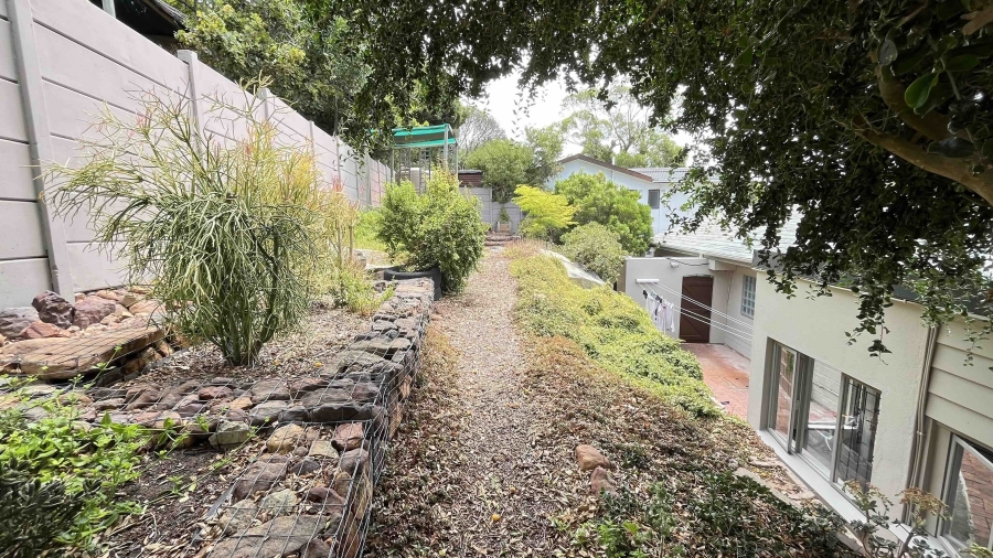 3 Bedroom Property for Sale in Glencairn Western Cape